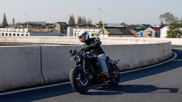 動(dòng)力更強(qiáng)，更平順&mdash;奔達(dá)金吉拉500動(dòng)態(tài)測評-有駕