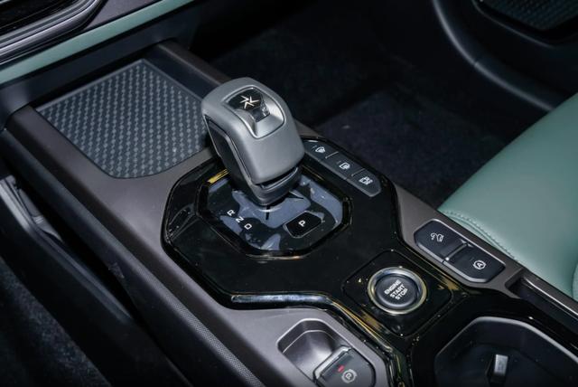 年內上市？解讀吉利新車型&ldquo;牛仔&rdquo;，不一樣的吉利ICON-有駕