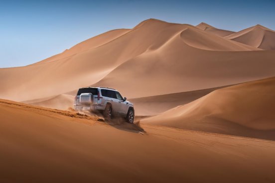 標配50.4度寧德時代驍遙電池，猛士M817 Max+版36.99萬上市