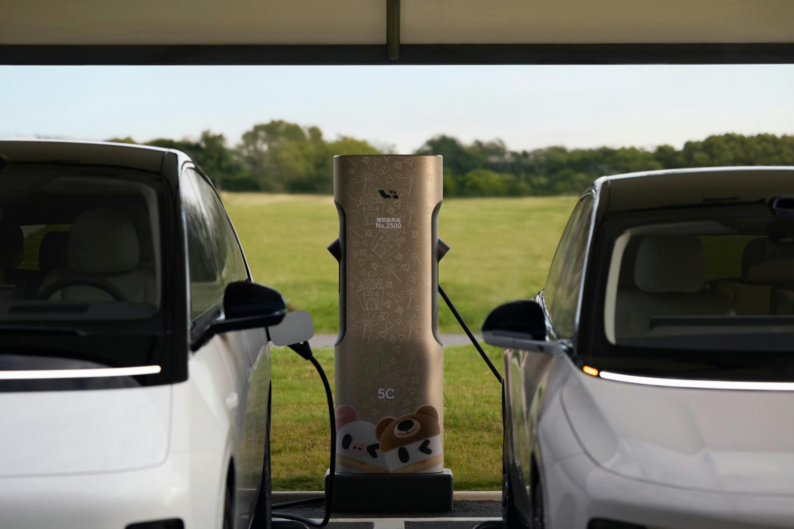 如何打造一臺好車｜終極答案，藏在電池里？