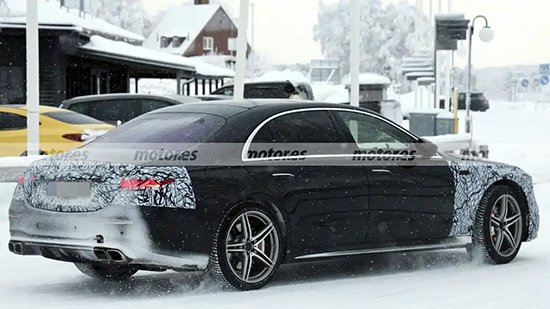 回歸4.0T V8動力 新款奔馳AMG S 63諜照曝光