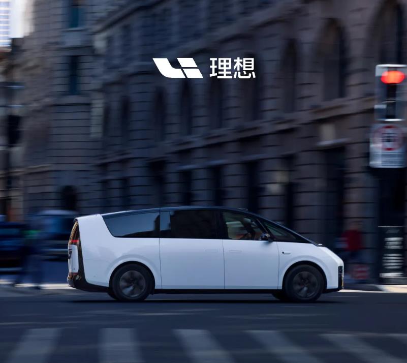 E周看點(diǎn) | 特斯拉品牌價(jià)值縮水超150億美元；中國(guó)高端純電轎車銷冠易主